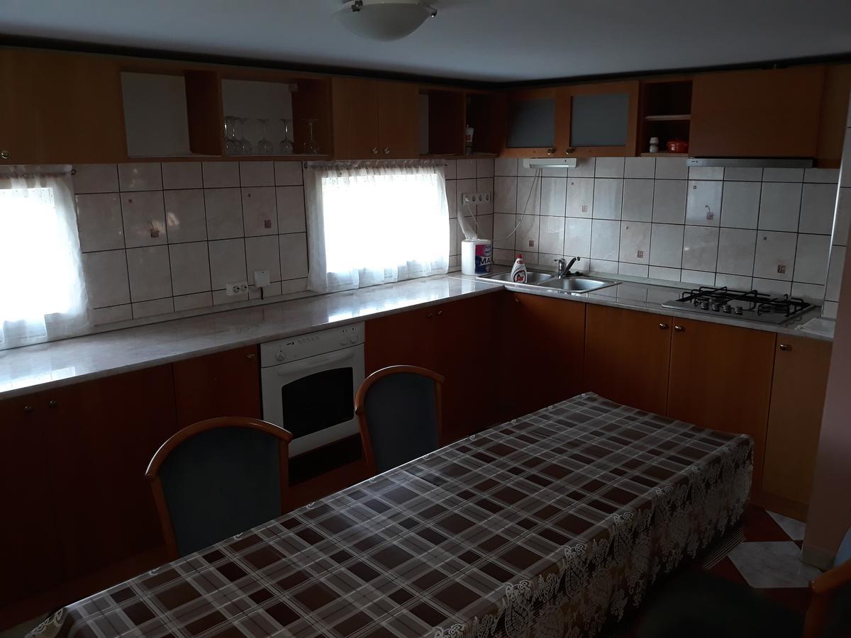 Rozsa Apartman Lenti Luaran gambar